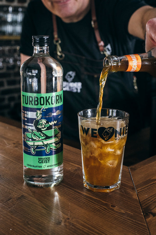 Turbokorn von BRÜDERGEIST - der perfekte Weizenkorn für Longdrinks