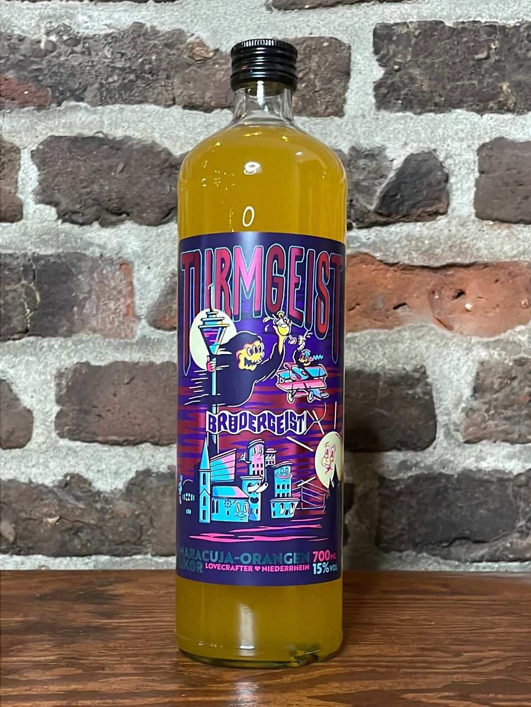 TURMGEIST fruchtiger Maracuja Orangen Likör von Brüdergeist Schnaps ... TURMGEIST fruchtiger Maracuja Orangen Likör von Brüdergeist Schnaps ...